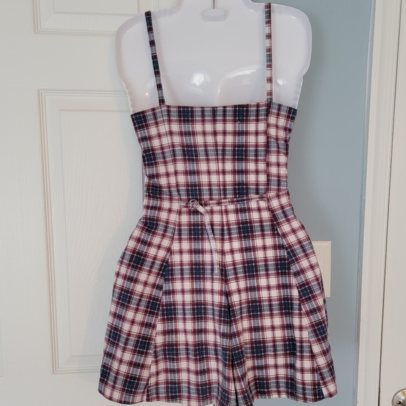 Romper - Picture 2 of 4